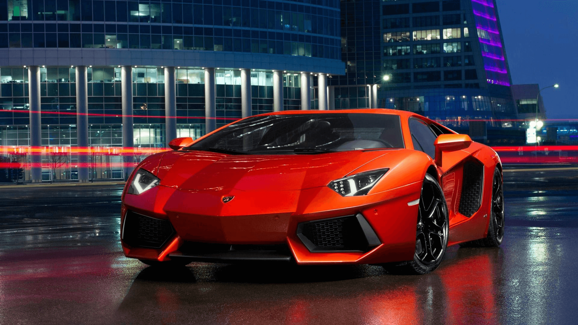 LAMBORGHINI AVENTADOR به رنگ قرمز آلبالوی